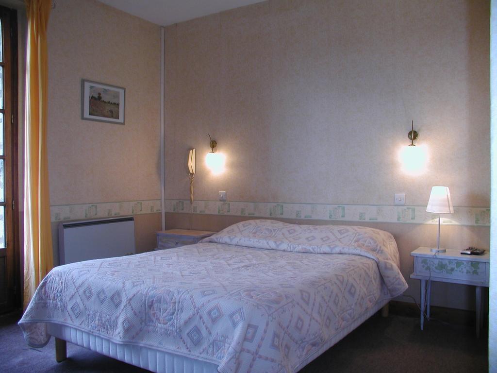 Le Chambellan Hotell Coux-et-Bigaroque-Mouzens Rum bild