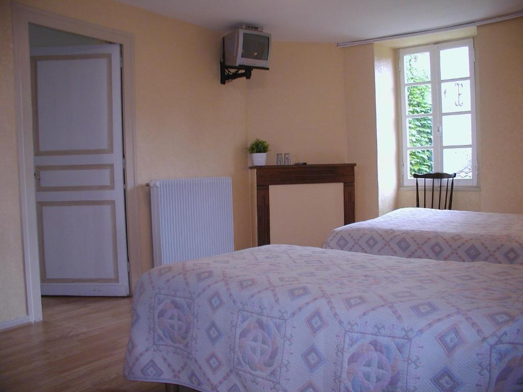 Le Chambellan Hotell Coux-et-Bigaroque-Mouzens Rum bild