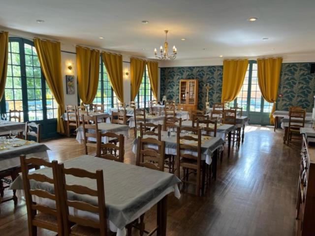 Le Chambellan Hotell Coux-et-Bigaroque-Mouzens Exteriör bild