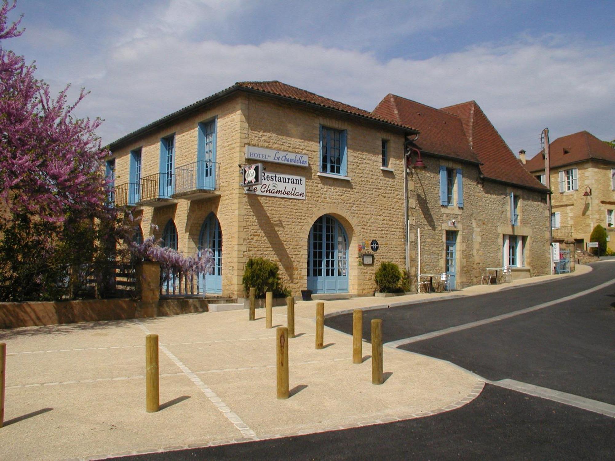 Le Chambellan Hotell Coux-et-Bigaroque-Mouzens Exteriör bild